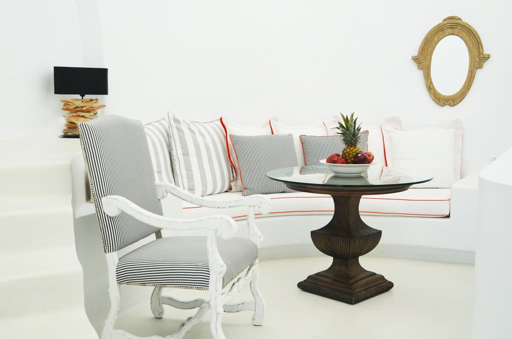 Kamini Santorini Villas Пиргос Экстерьер фото